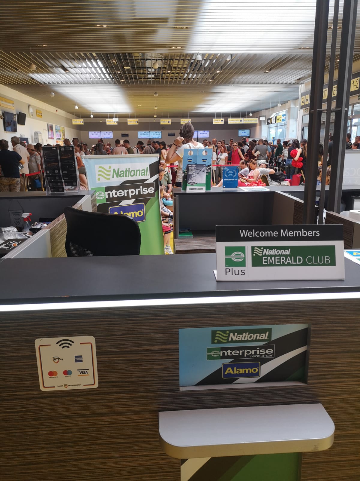 Enterprise Rent-A-Car - Aeroportul International Iași