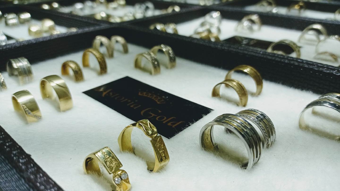 Astoria Gold