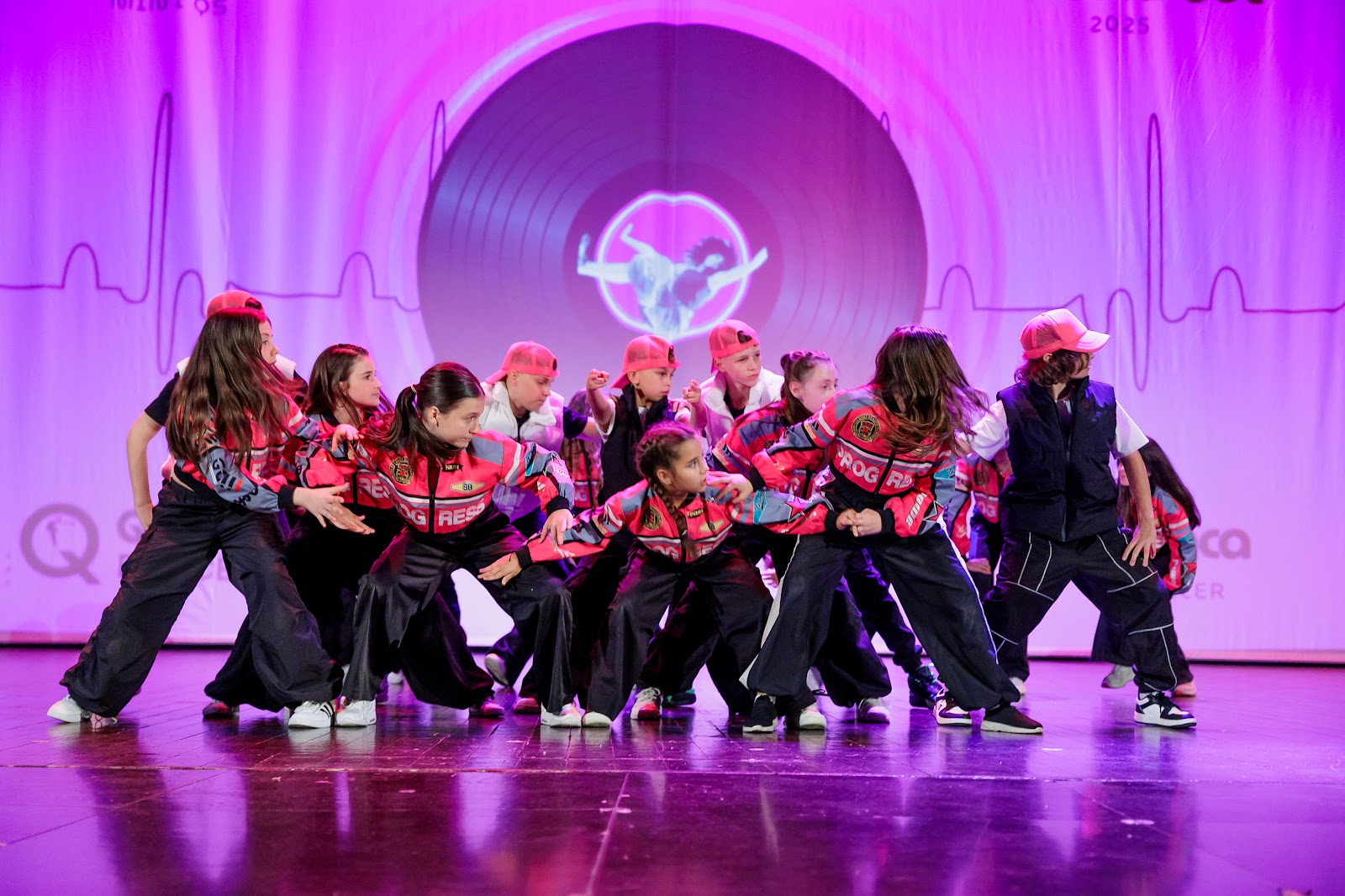 Quasar Dance Stefan cel Mare - Cursuri de dans