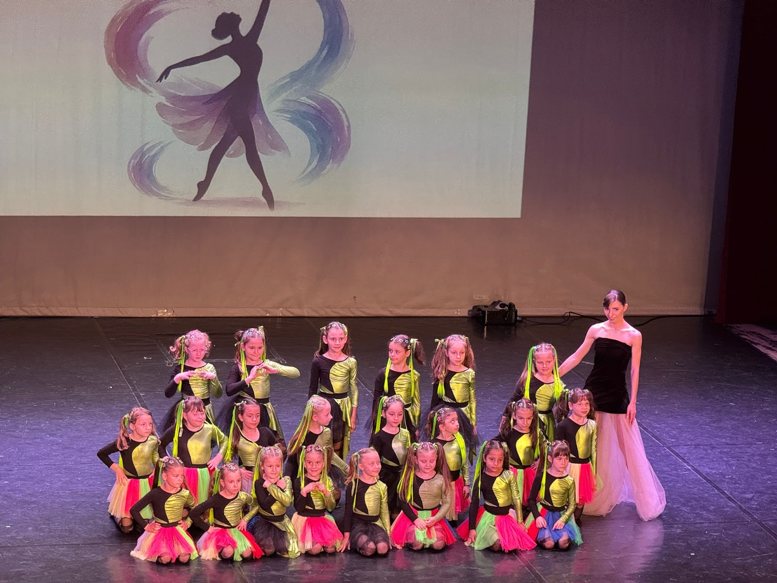 HAYA Dance Club
