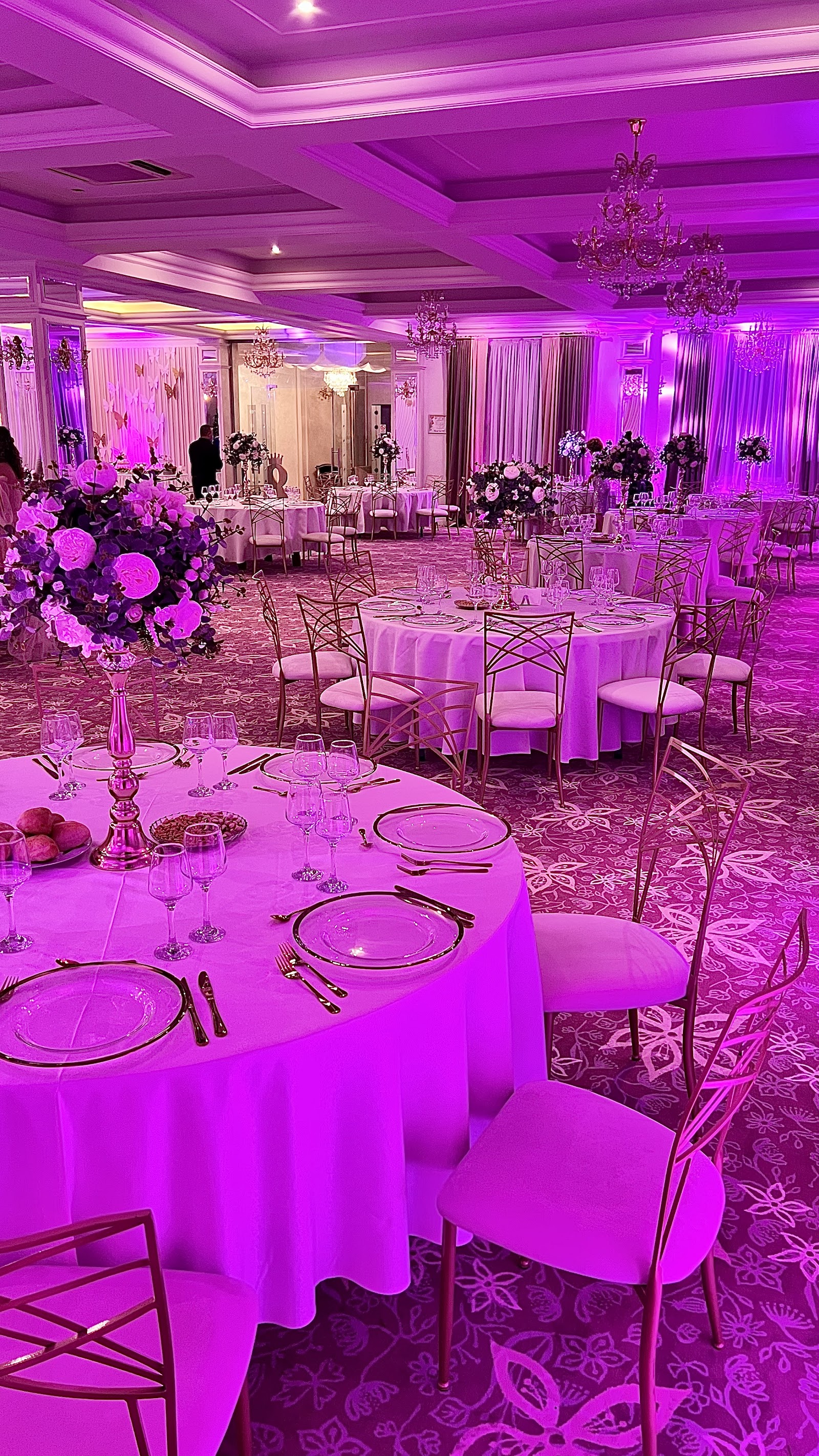 Luxor Ballroom Restaurant Nunti,Botezuri Constanta.Salon Nunti.Meniu Nunta,Botez Constanta