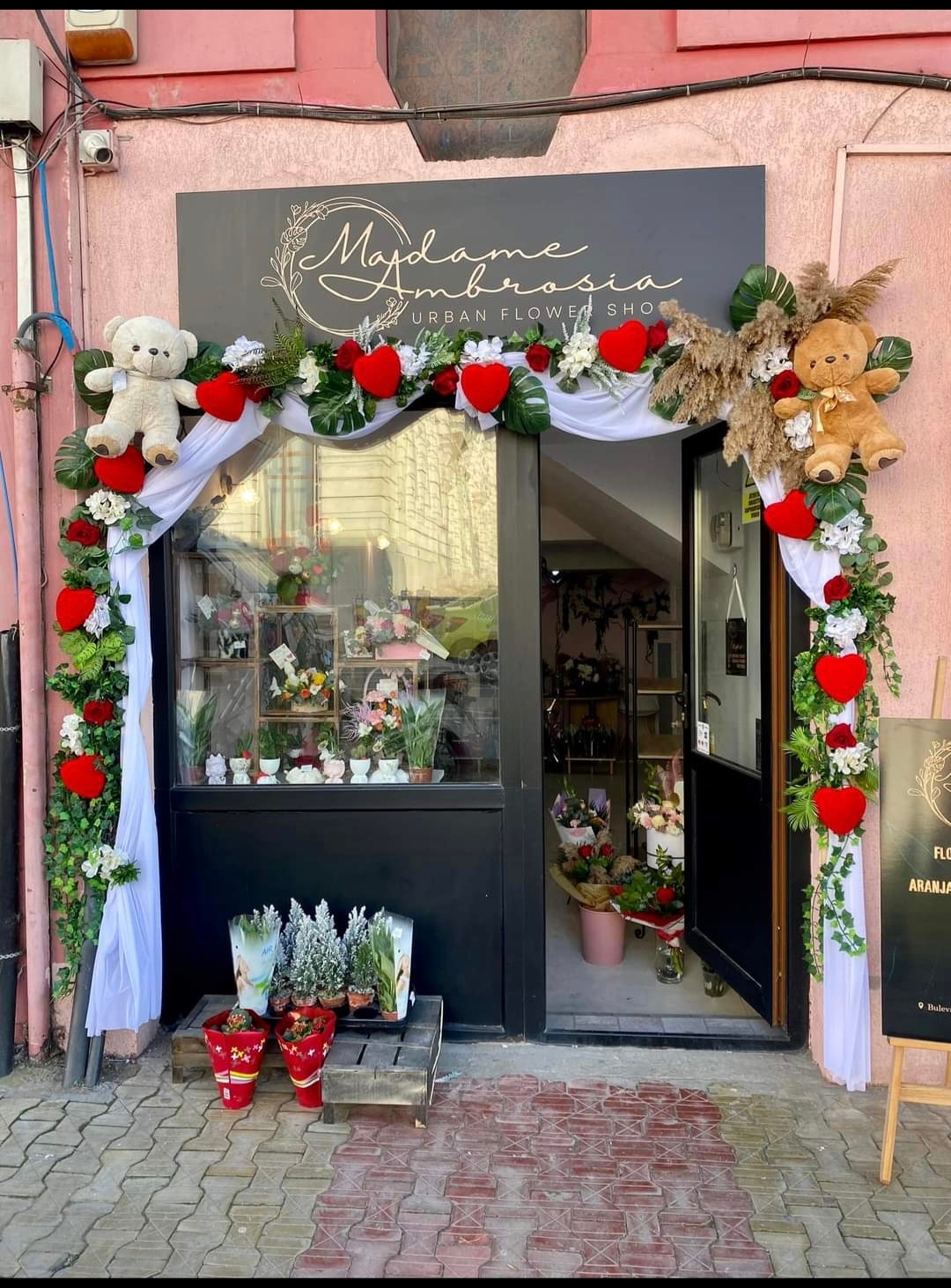Madame Ambrosia Urban Flower shop