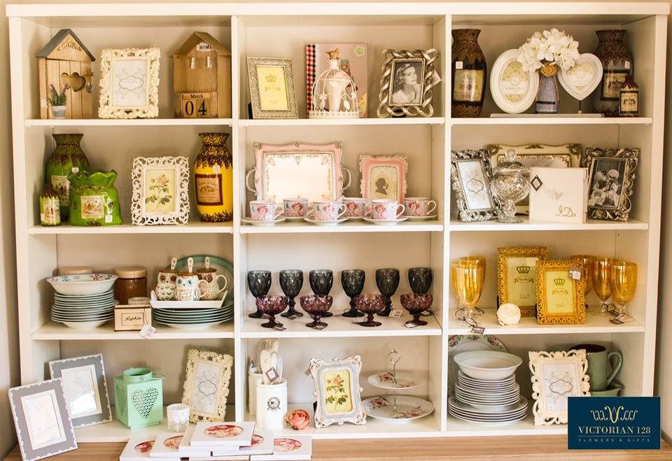 Victorian 128 Flowers & Gifts