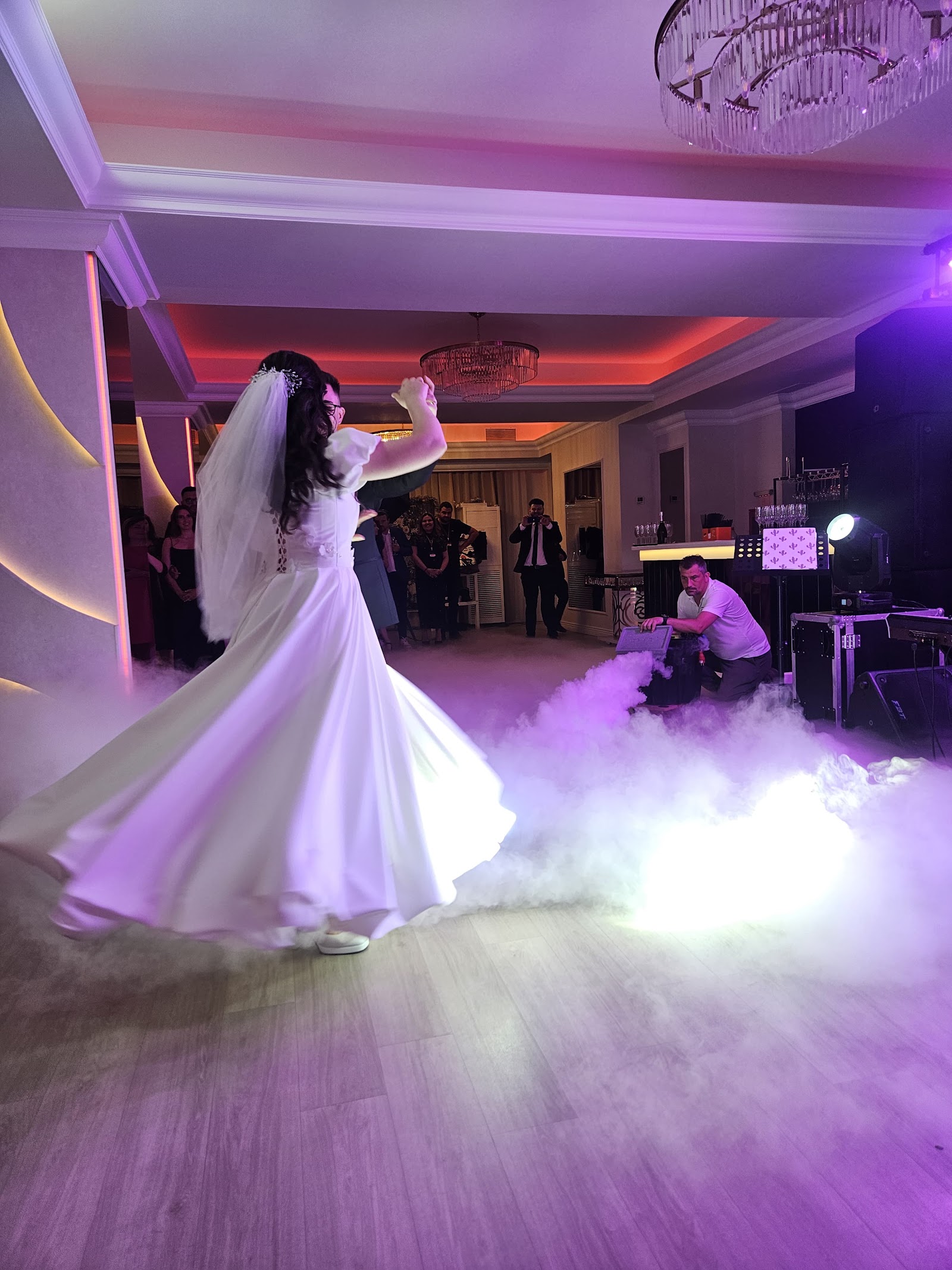 Școala de Dans Let's Dance