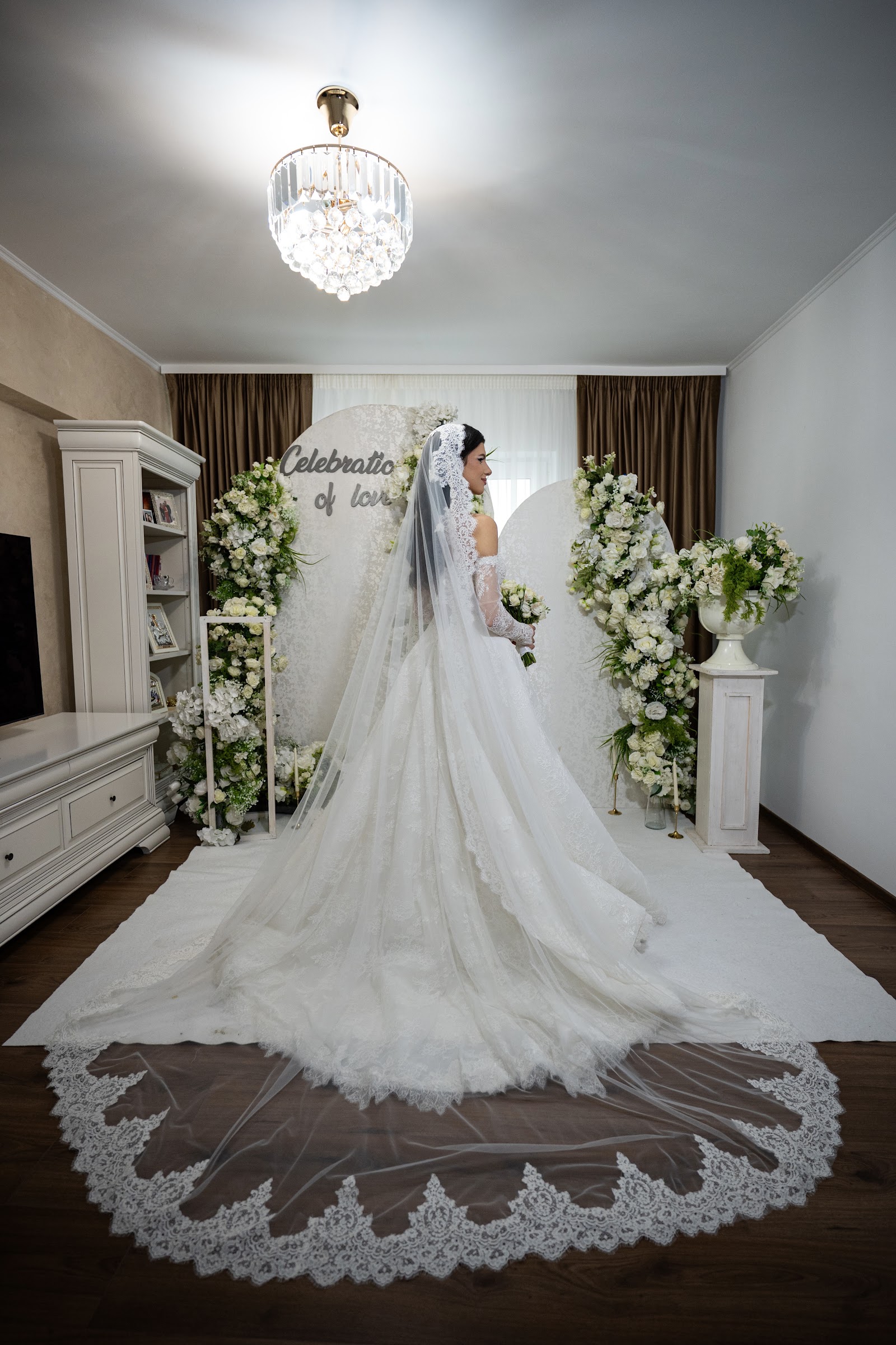 Rochii de Mireasa - Alara Events