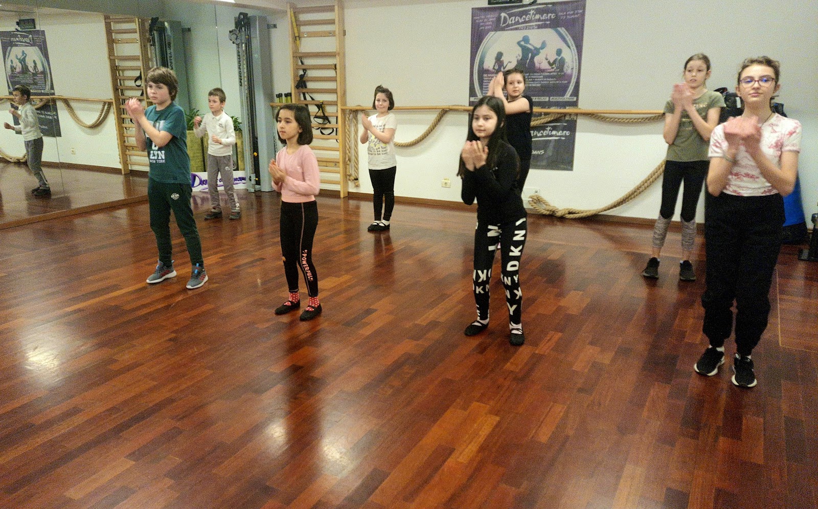 DAnceTime.Ro Cursuri de Dans Bucuresti