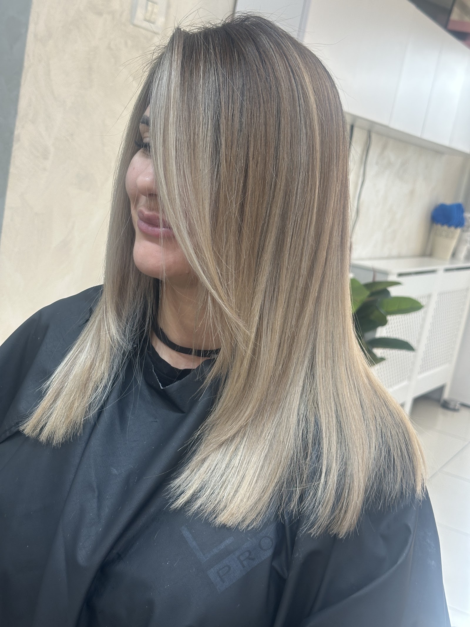 Salon beauty art by darius