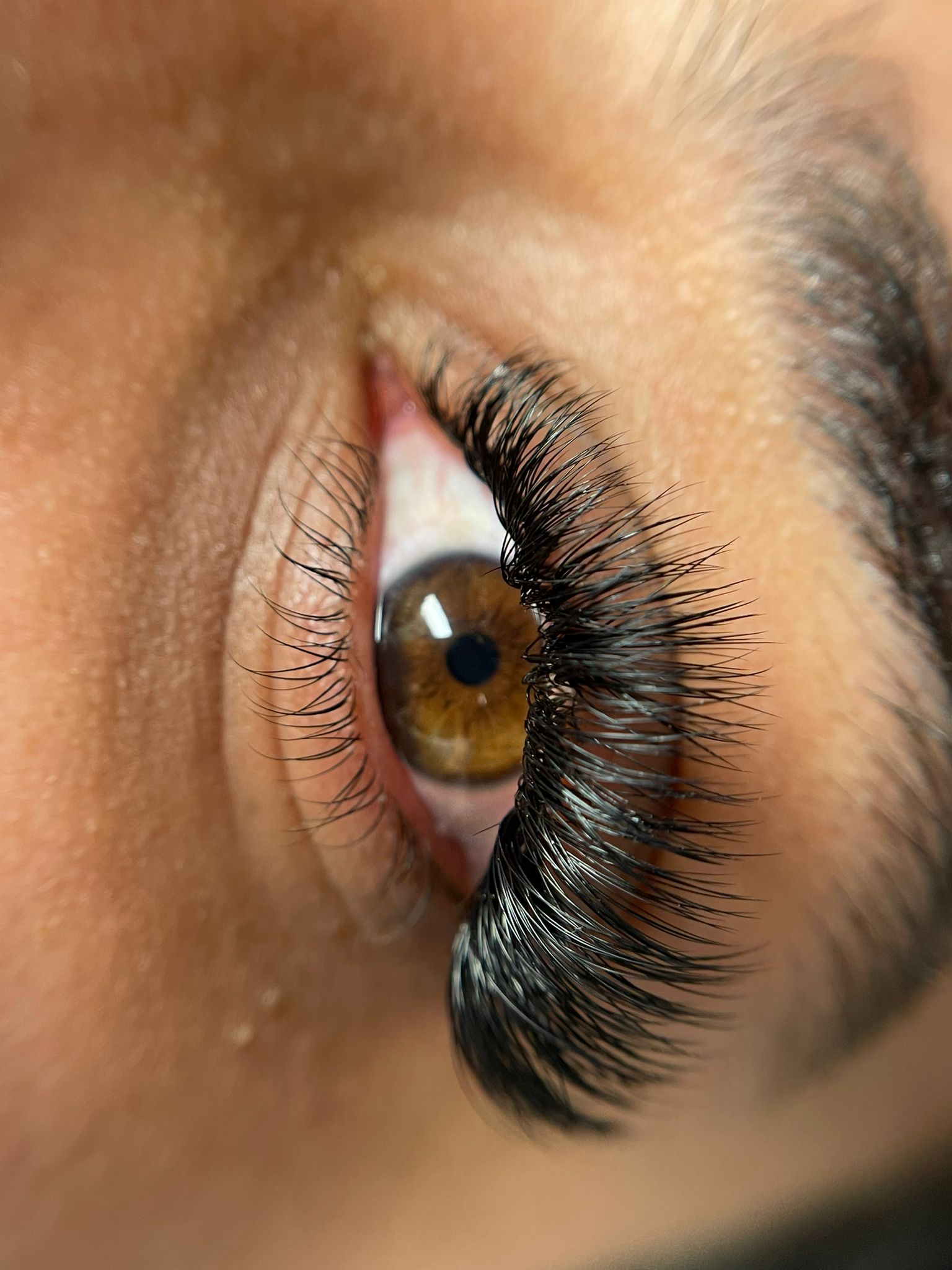 MA Beauty Salon & Academy Constanta. Salon & Cursuri Unghii cu Gel, Extensii Gene Constanta