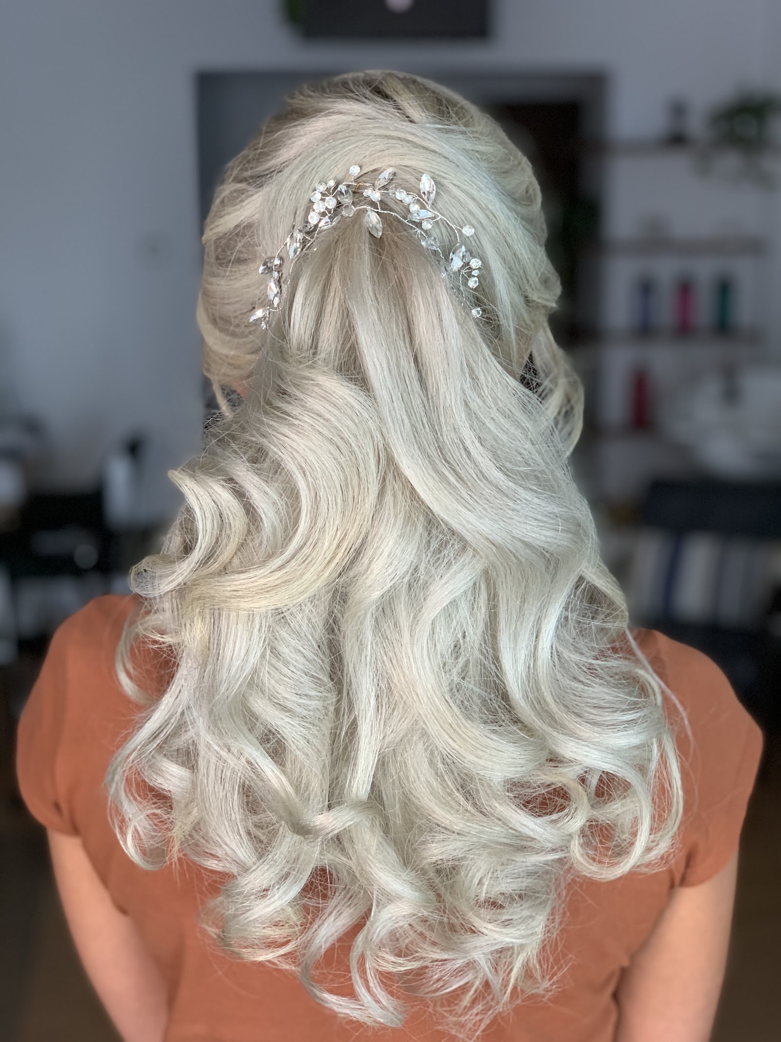 atelier 214 Hair & Beauty
