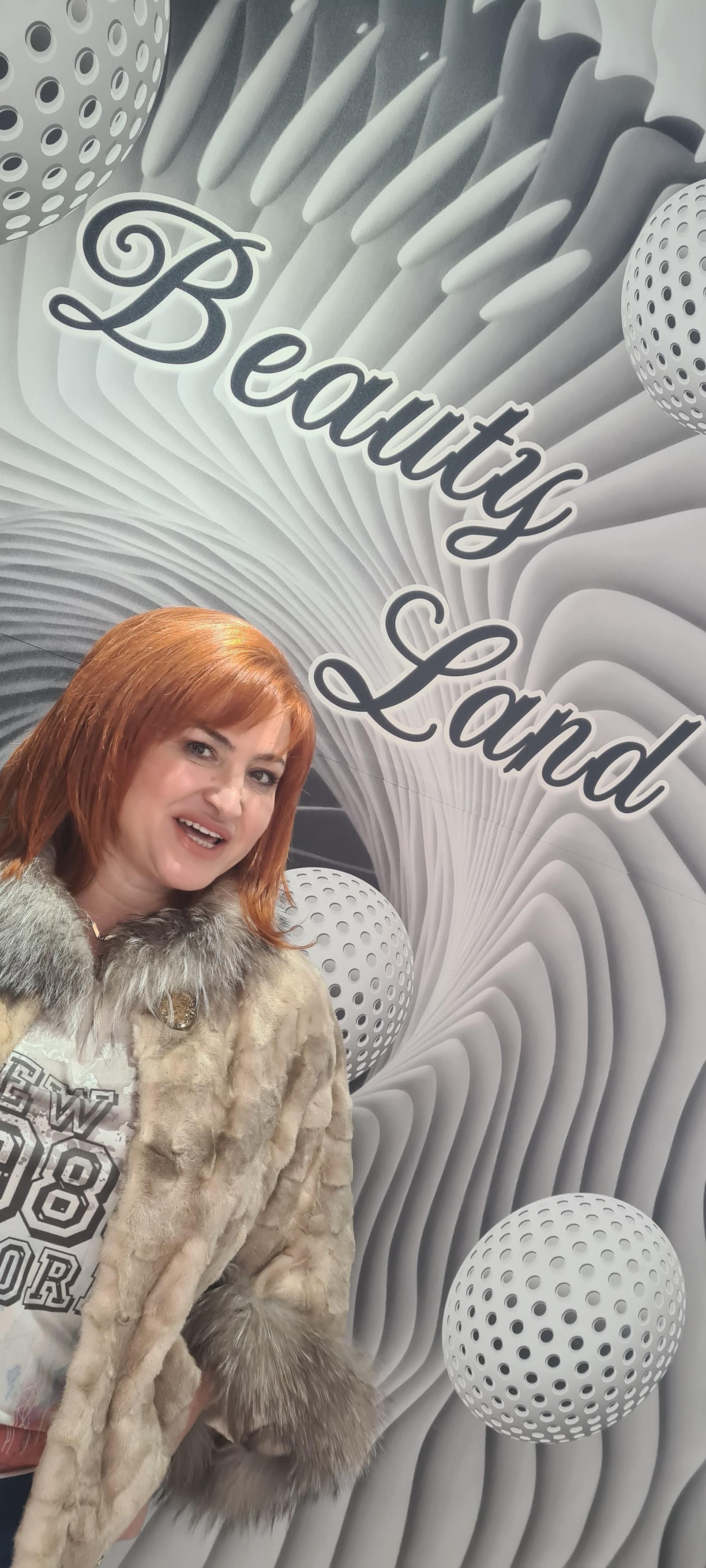 BEAUTY LAND