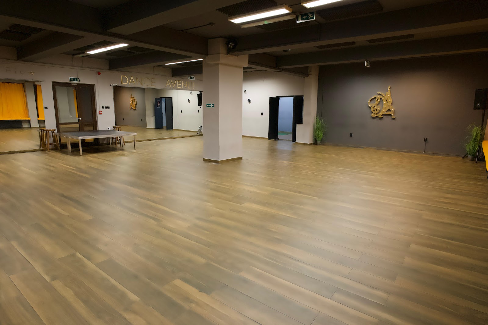 Dance Avenue