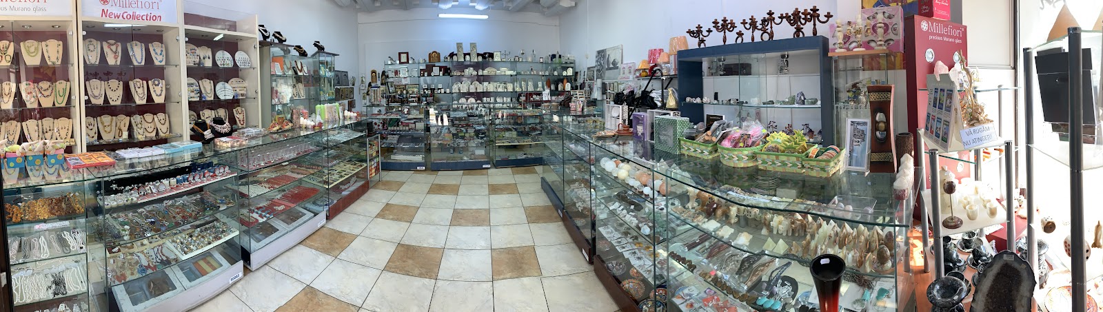 Auguri Shop Bijuterii Artizanat Pietre Constanta