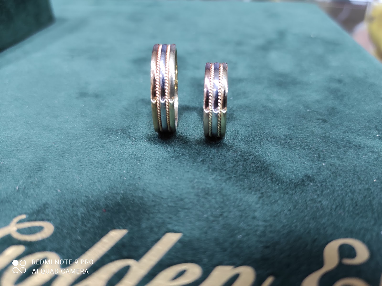 Golden Eyes Jewellery