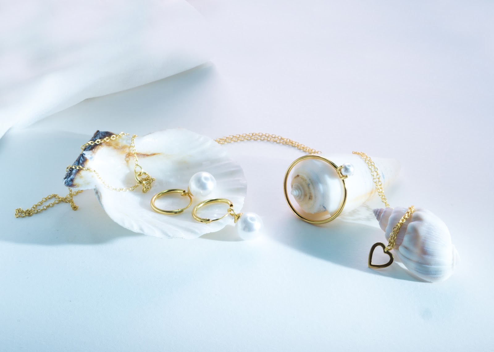 Avra Bijoux