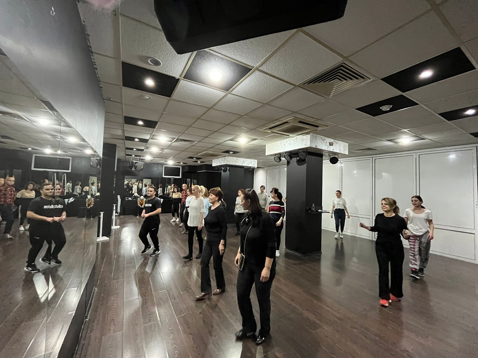 Dansuri Constanta - Encanto Dance Academy