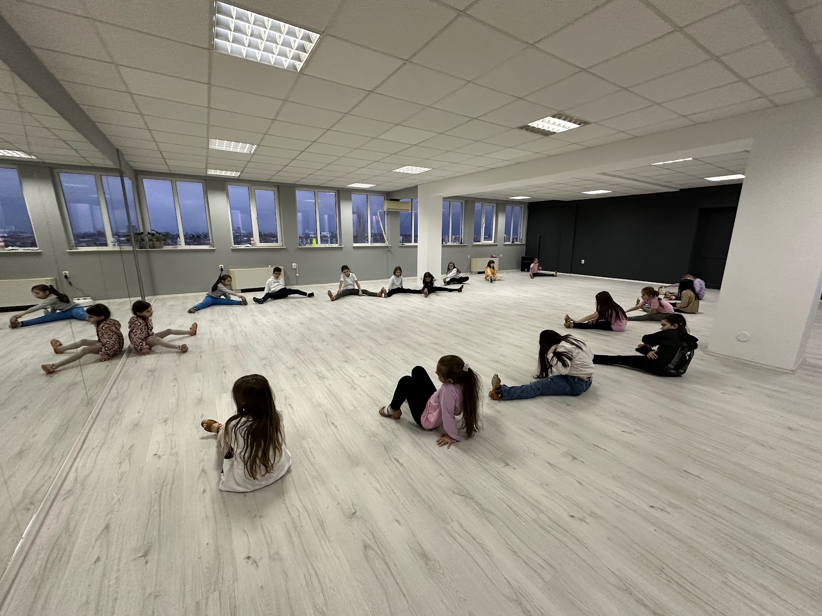 Empire Dance Constanta - Cursuri de Dans