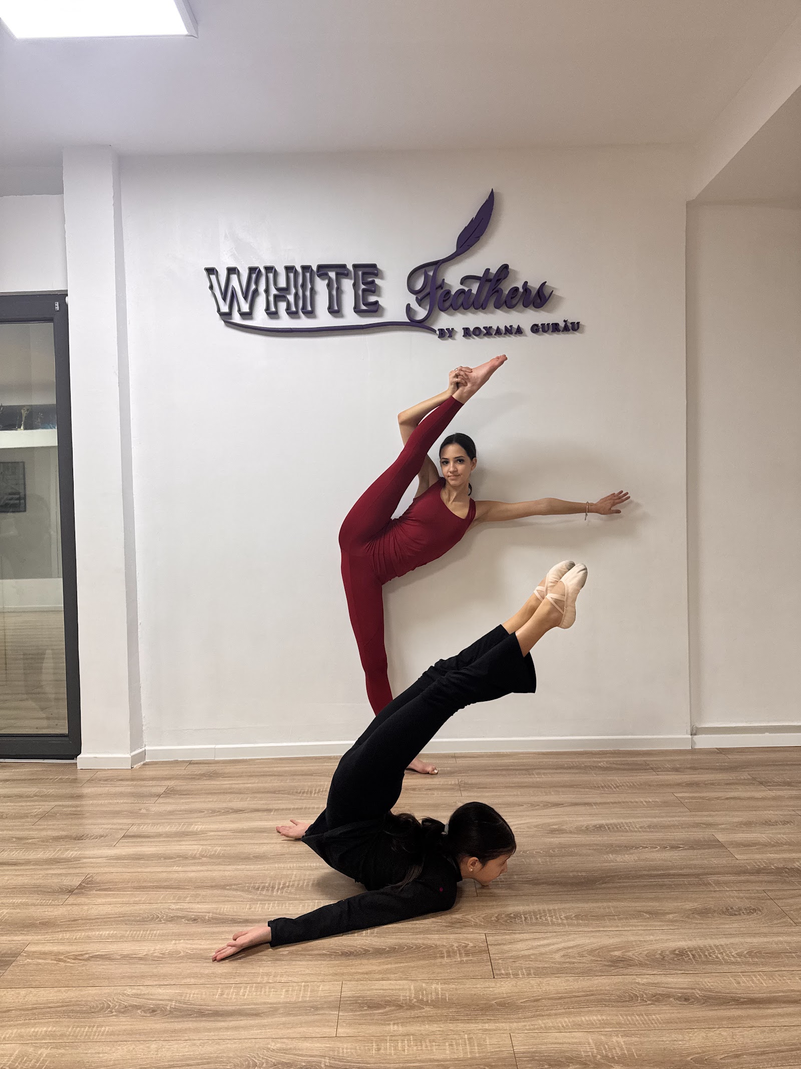 Scoala de Dans si Fitness “White Feathers”