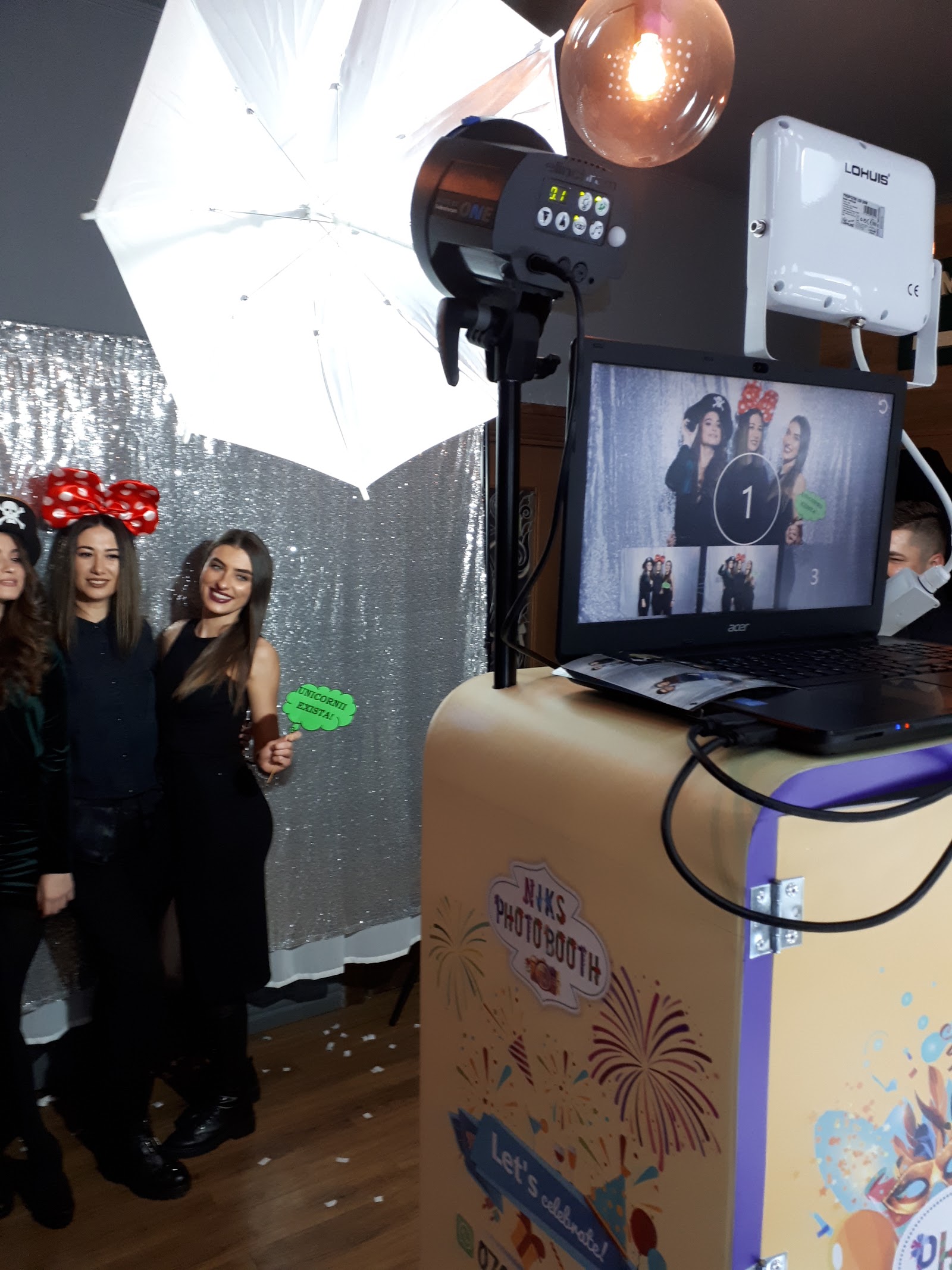 Niks PhotoBooth - Cabina foto Constanta