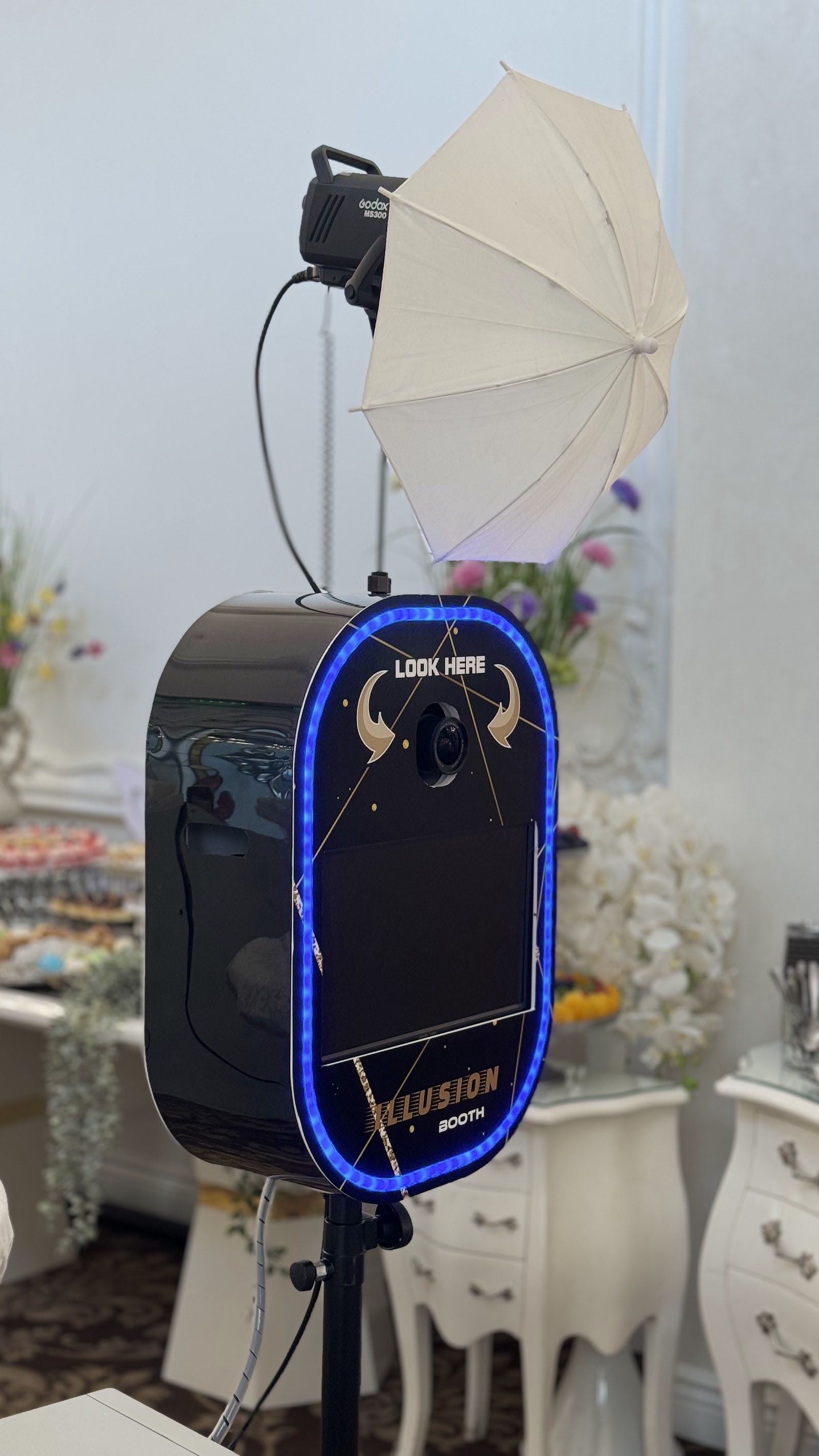 Cabina foto & Oglinda foto & 360 video by illusionBooth