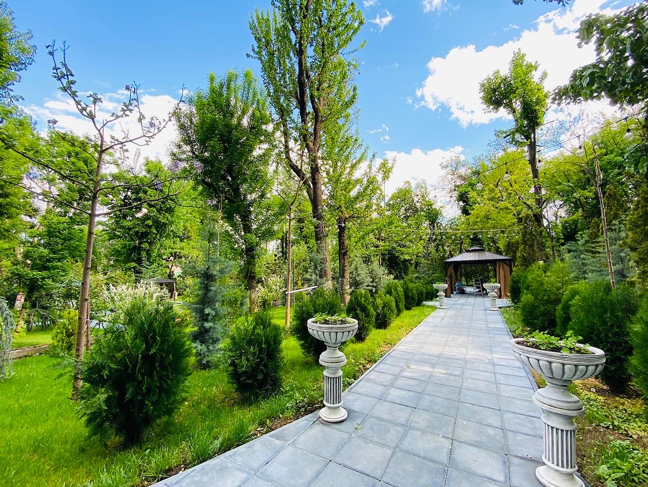 Baroque Events & Garden