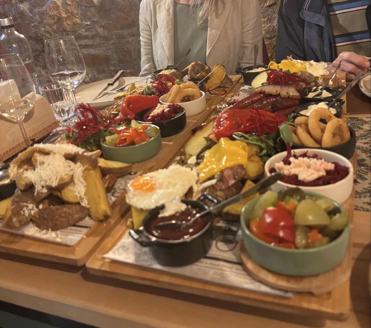 Restaurant Crama by Chef Vasile Spinu