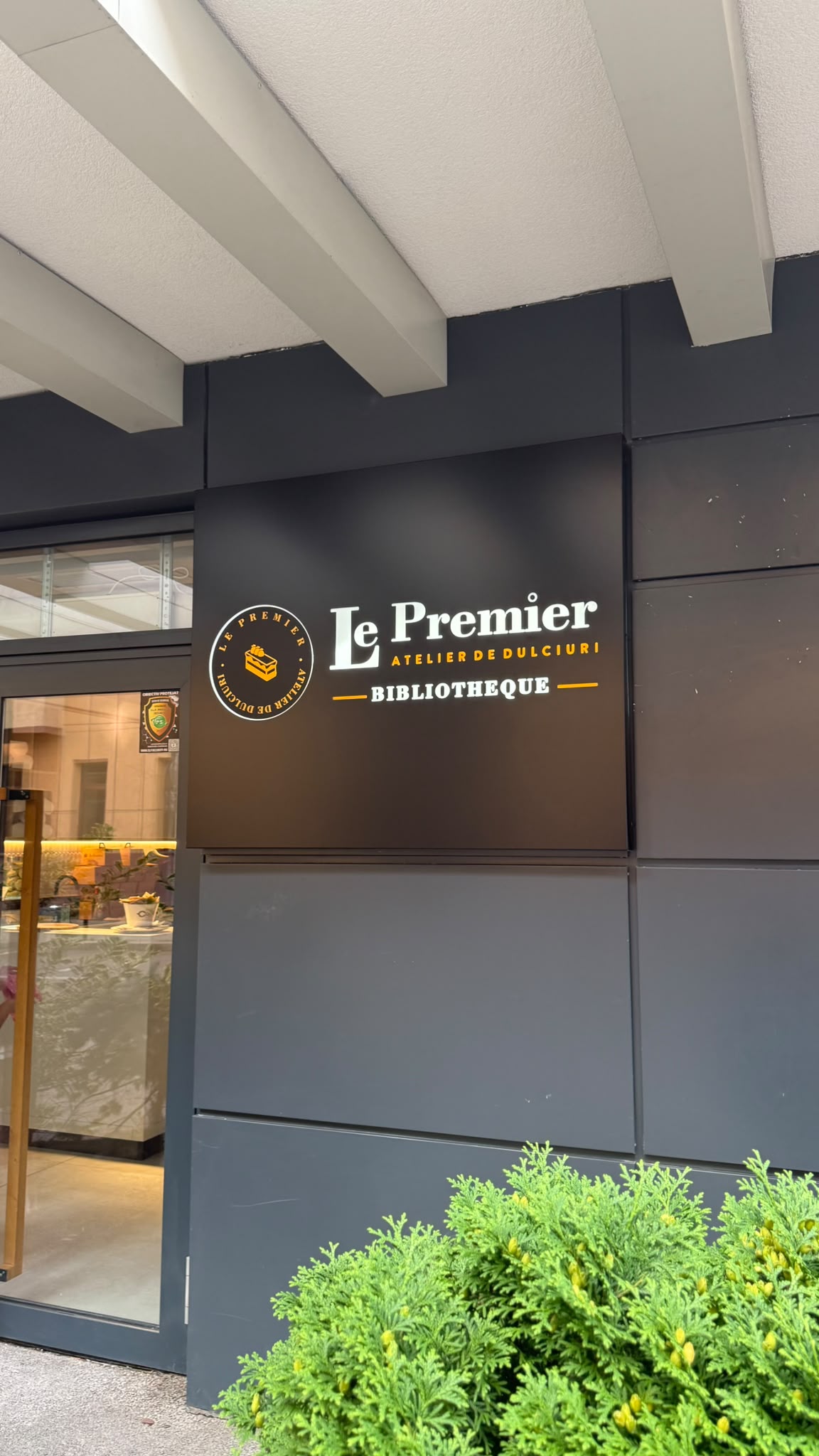 Le Premier Biblioteque