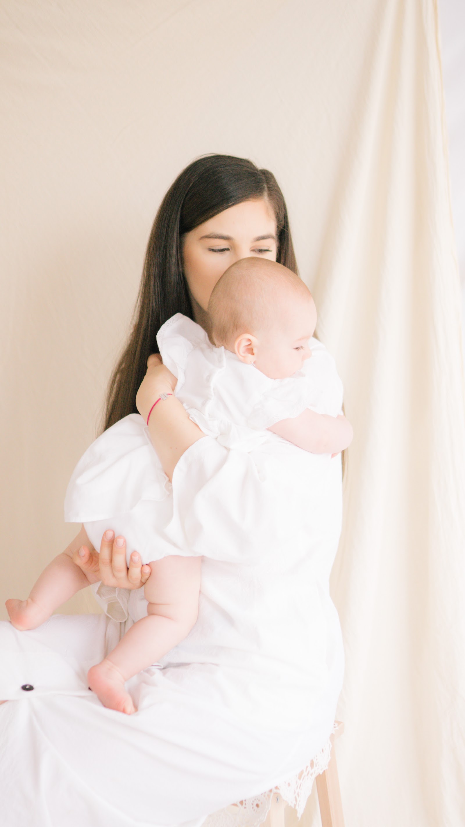 Mădălina Beda | Fotografie de familie, Doula & Consultant Babywearing Brașov