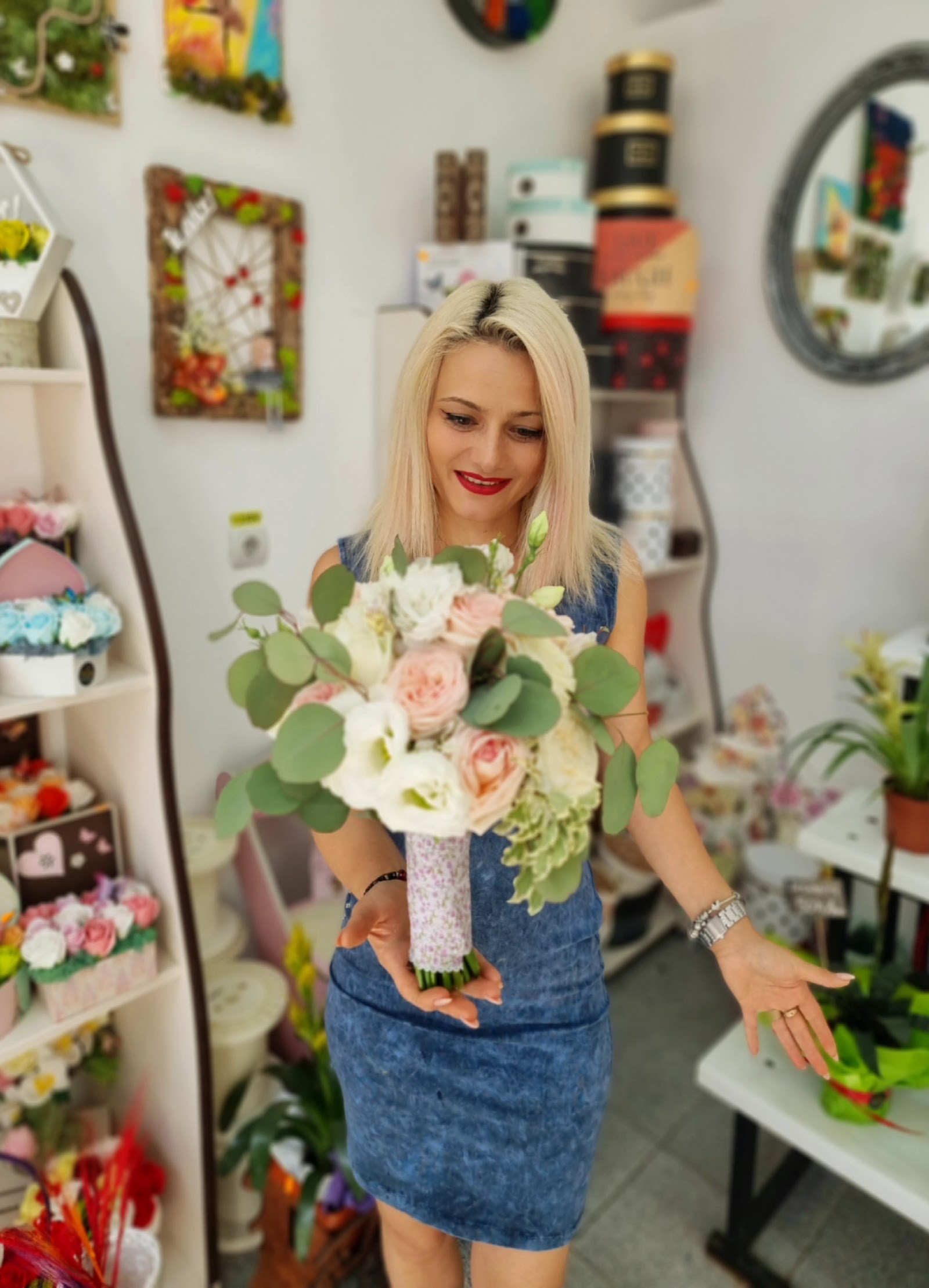 Iulia's Flowers Brașov