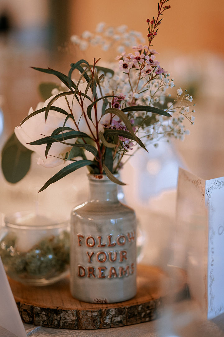 Eucharis Boutique