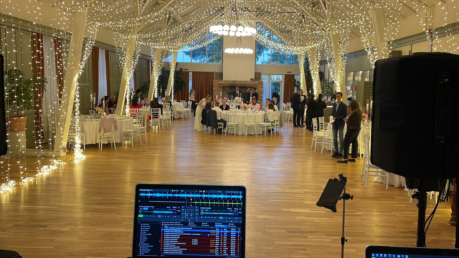 Dj Mabro - DJ Evenimente Private Brasov