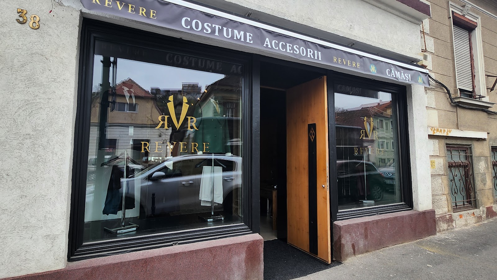 REVERE - costume ocazie, cămăși, accesorii