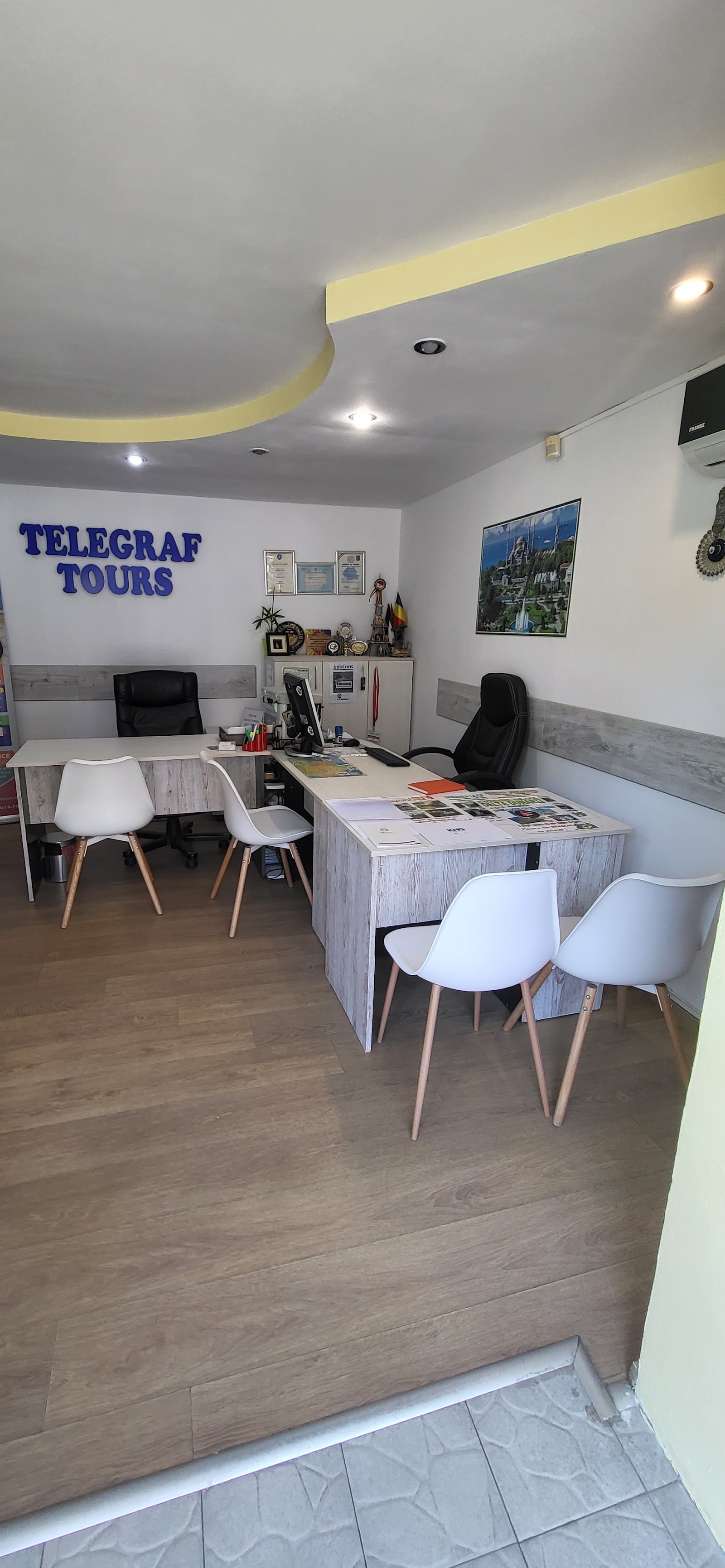Telegraf Tours
