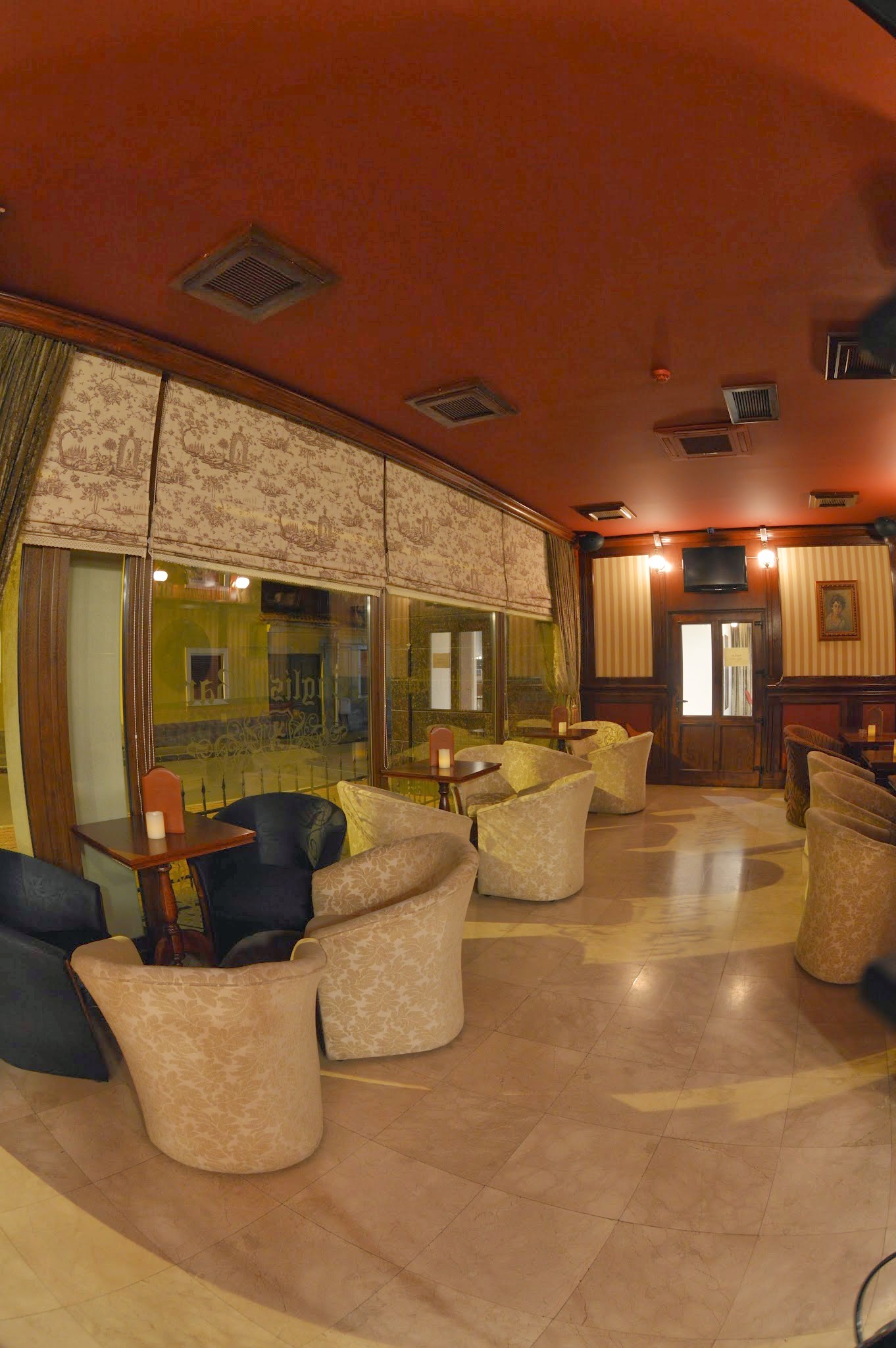 English Bar