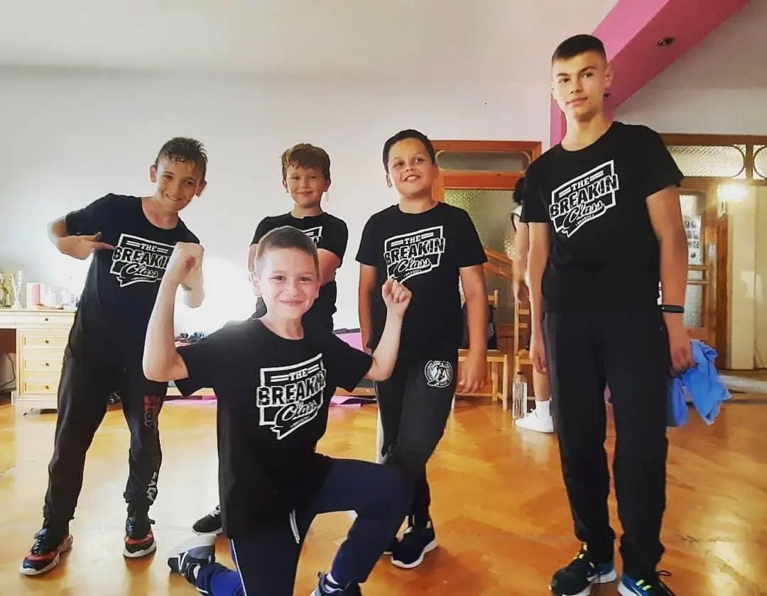 Breaking Brasov - Scoala si cursuri de dans copii si adulti