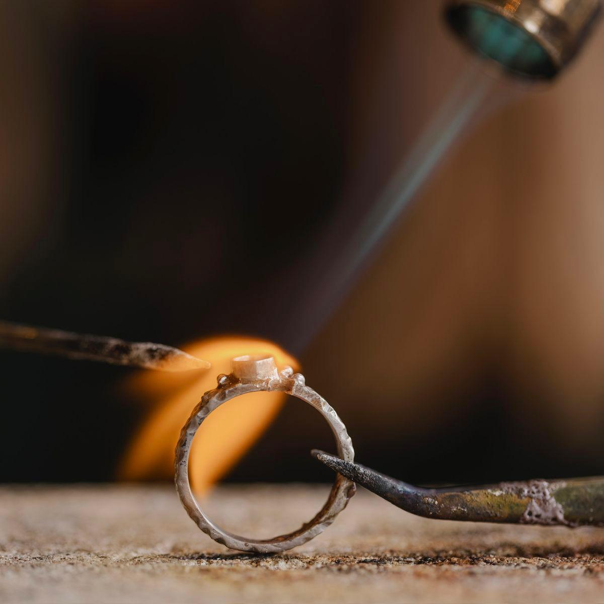 LEVIARTA Atelier de bijuterii - Reparații bijuterii Brașov