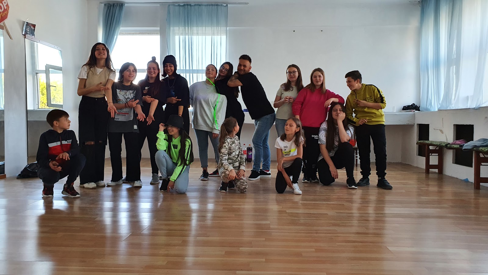 Scoala de dans "Anturaj Dance Center"