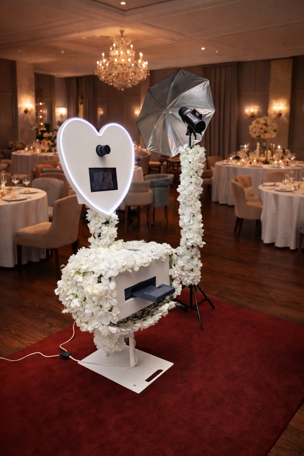 White Heart Photobooth Cabina Foto Brasov