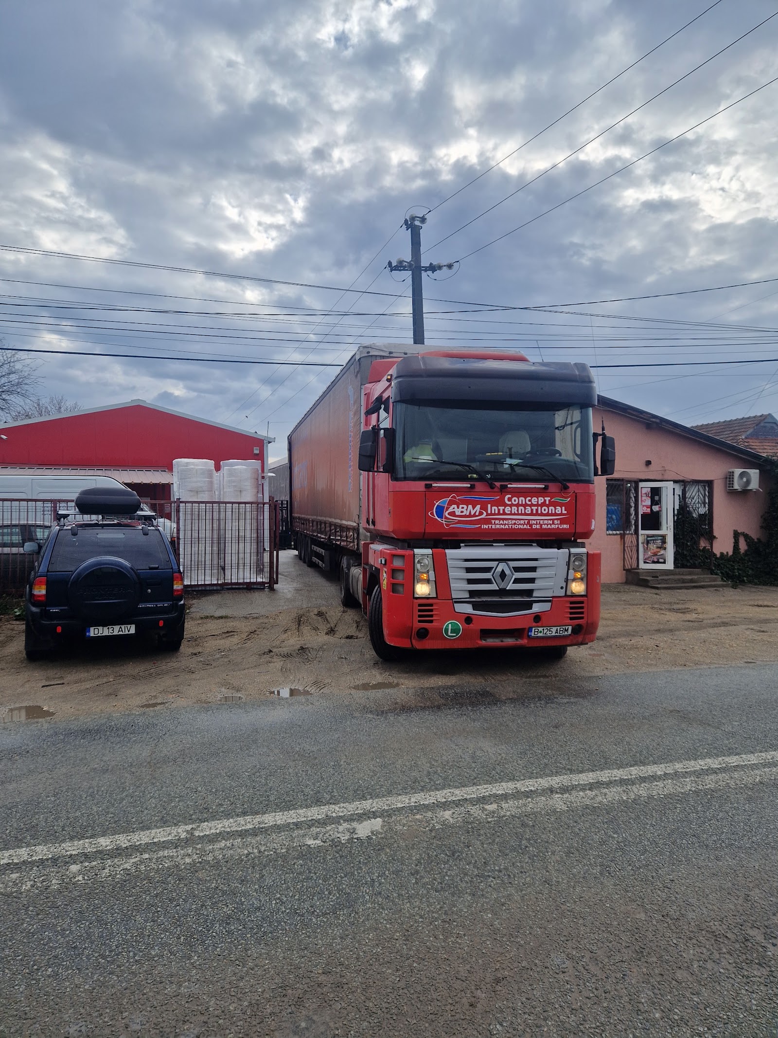 STEFANAKI srl
