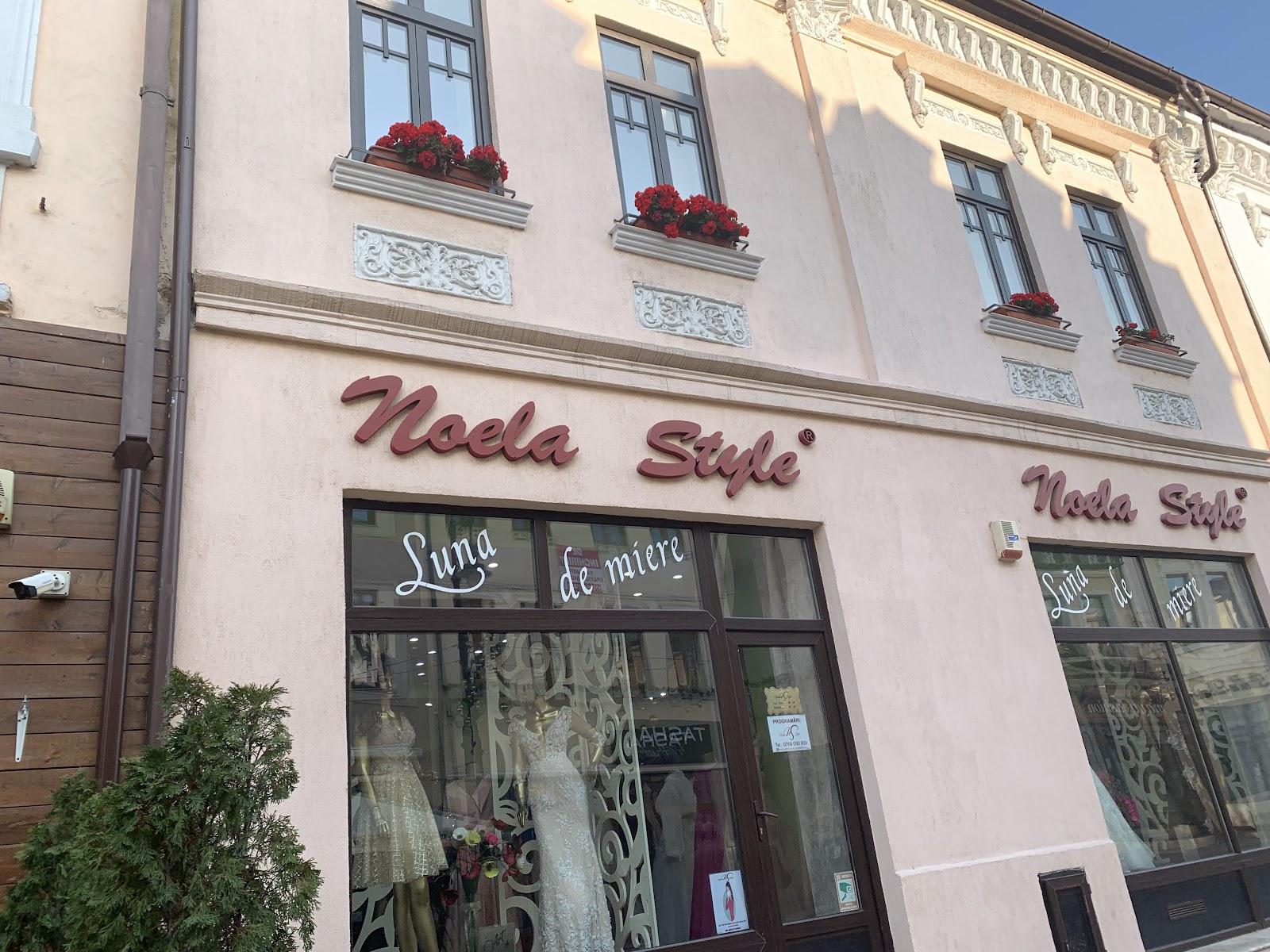 Noela Style - Rochii Mireasa & Gala