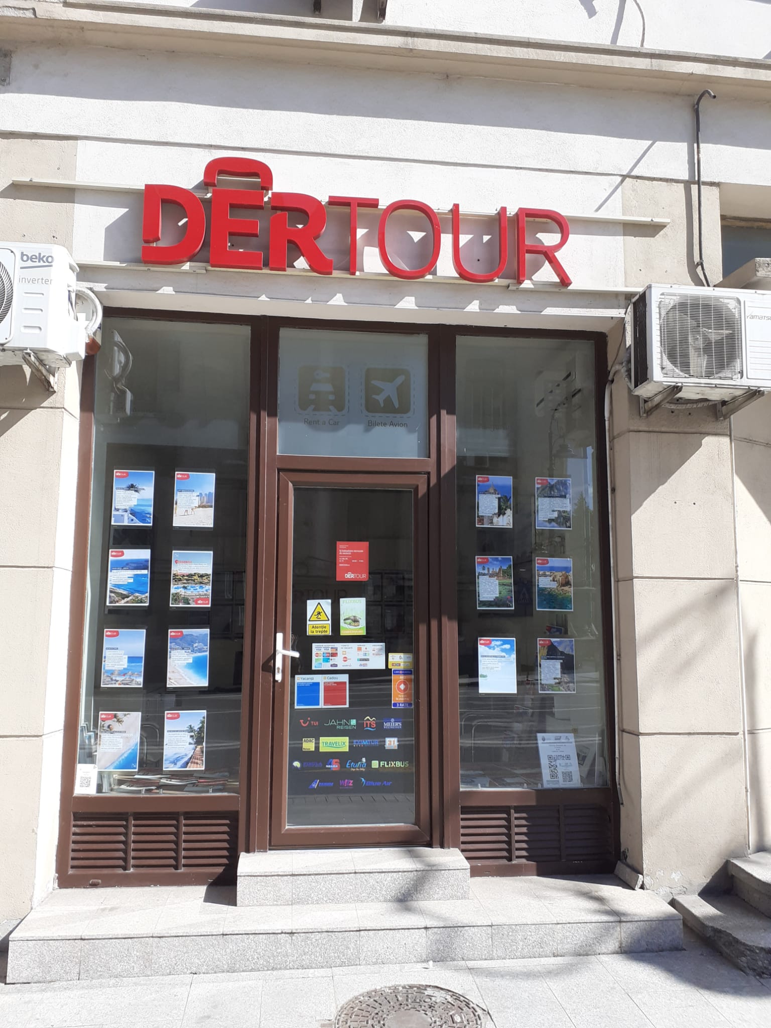 Dertour