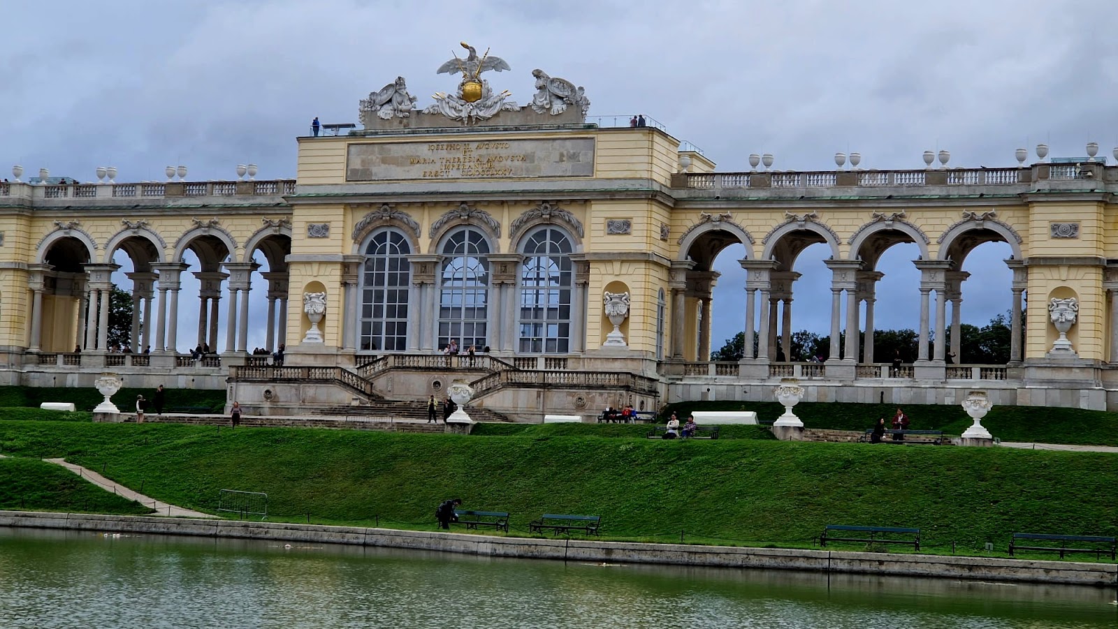 Elgini Tour Targu Mures