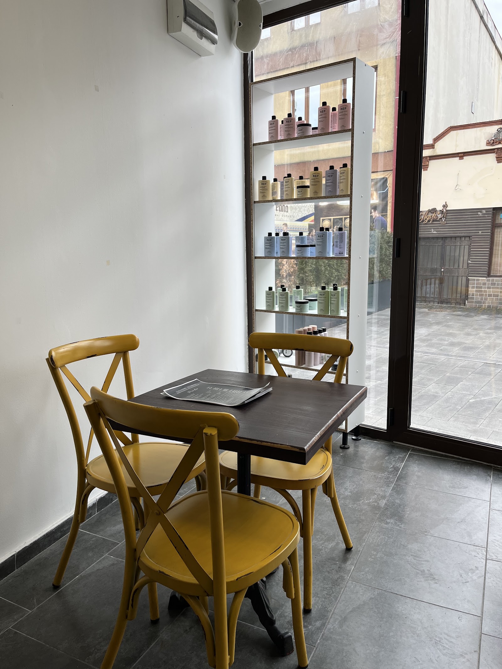 Alexandru Arambasa Hair Salon