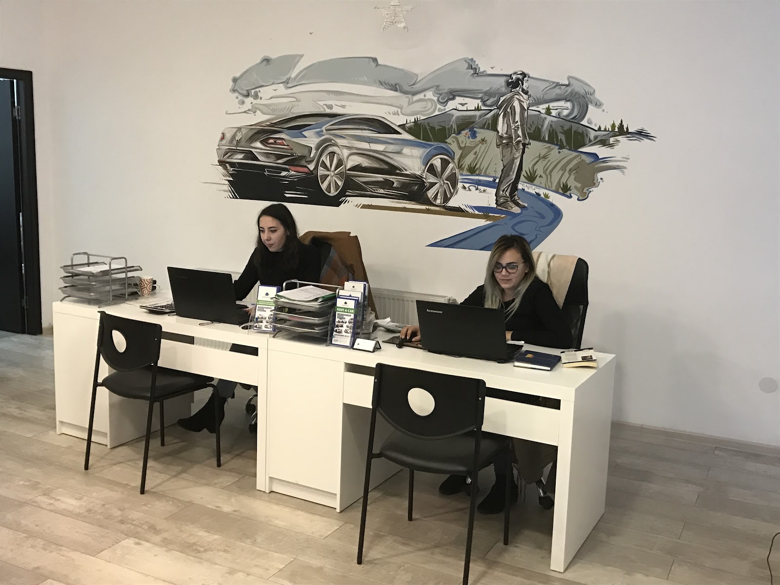 Autonom