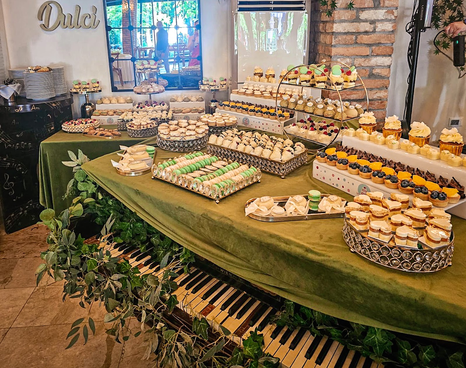 Cofetaria Mai Mult Decât Un Dulce Veteranilor