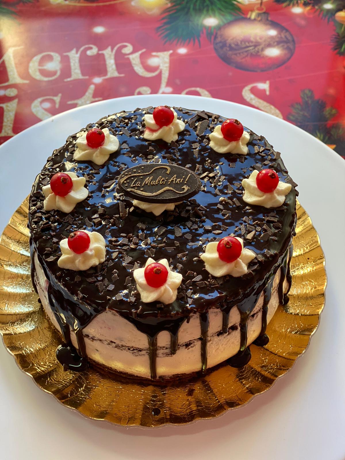 CrisCakes