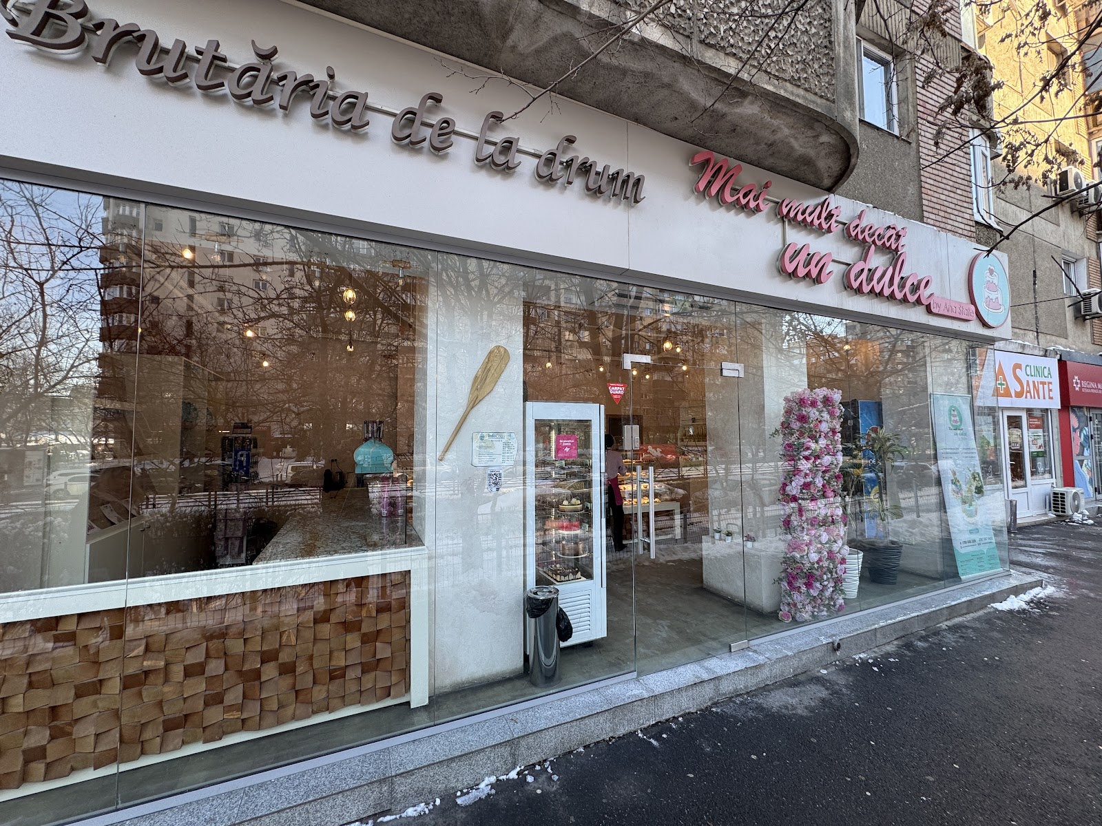 Cofetaria Mai Mult Decât Un Dulce Crângasi