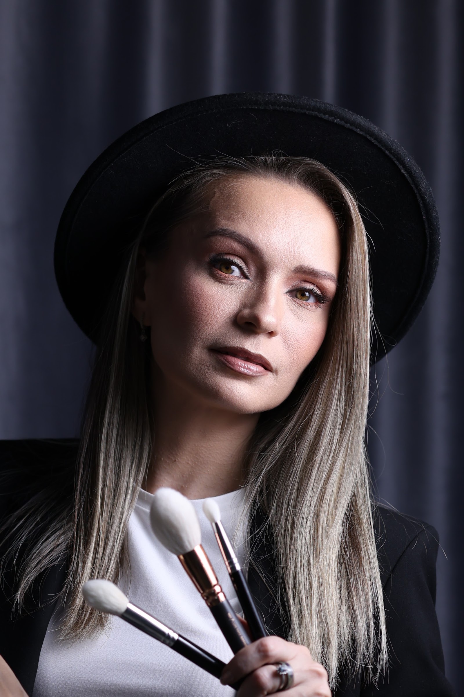 Viviana Constandache Makeup Artist