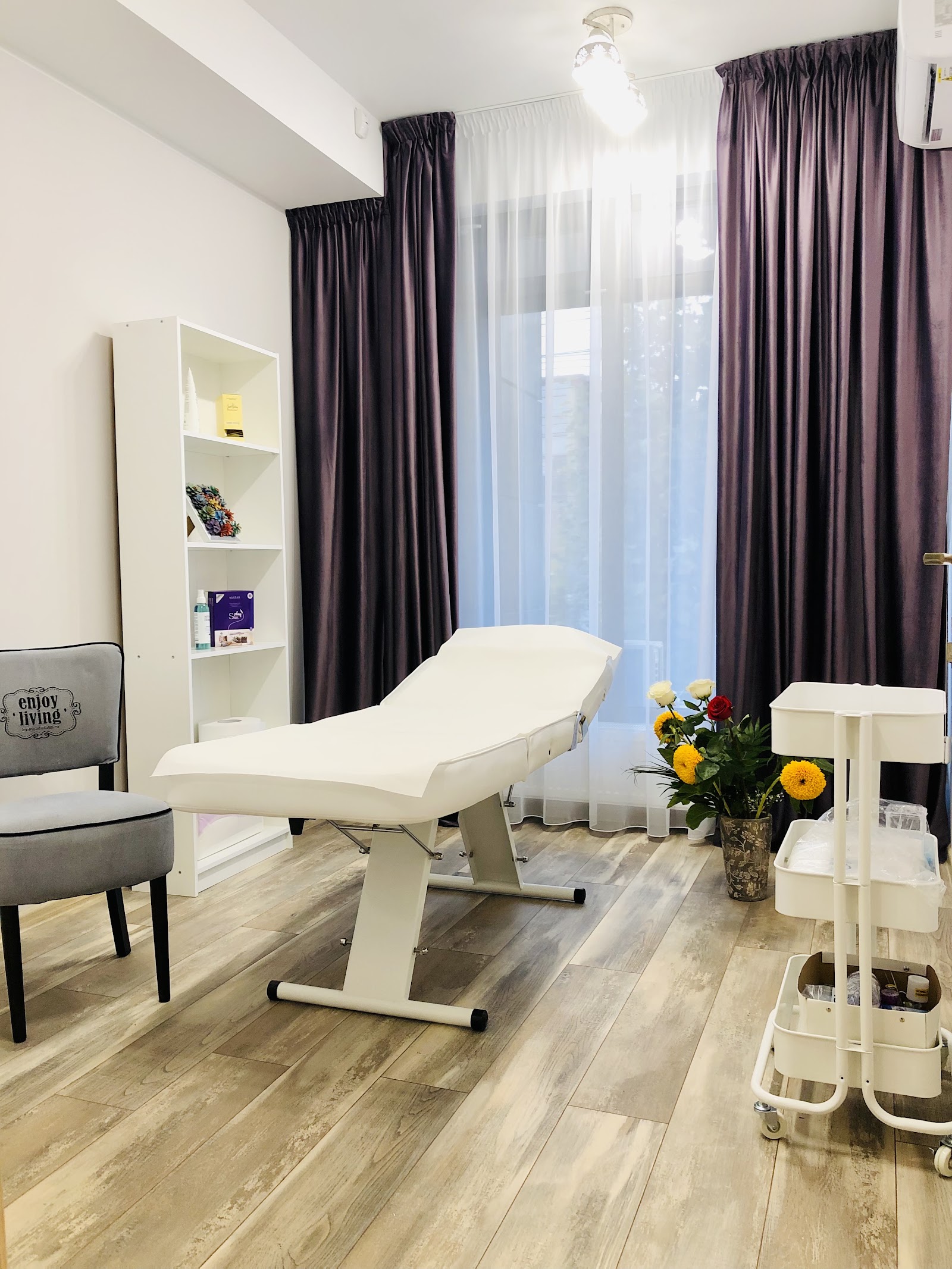 Salon Abri