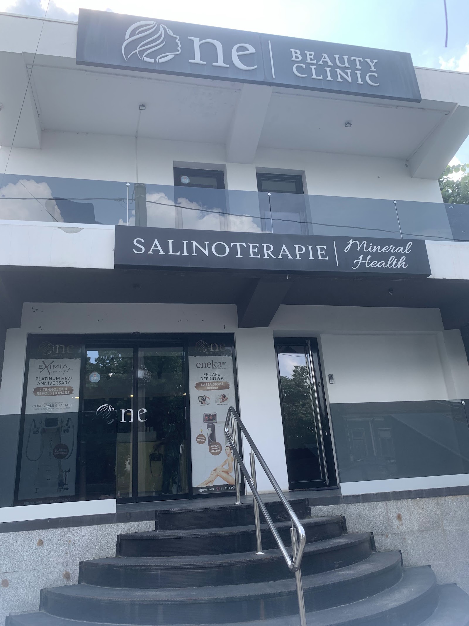 One Beauty Clinic