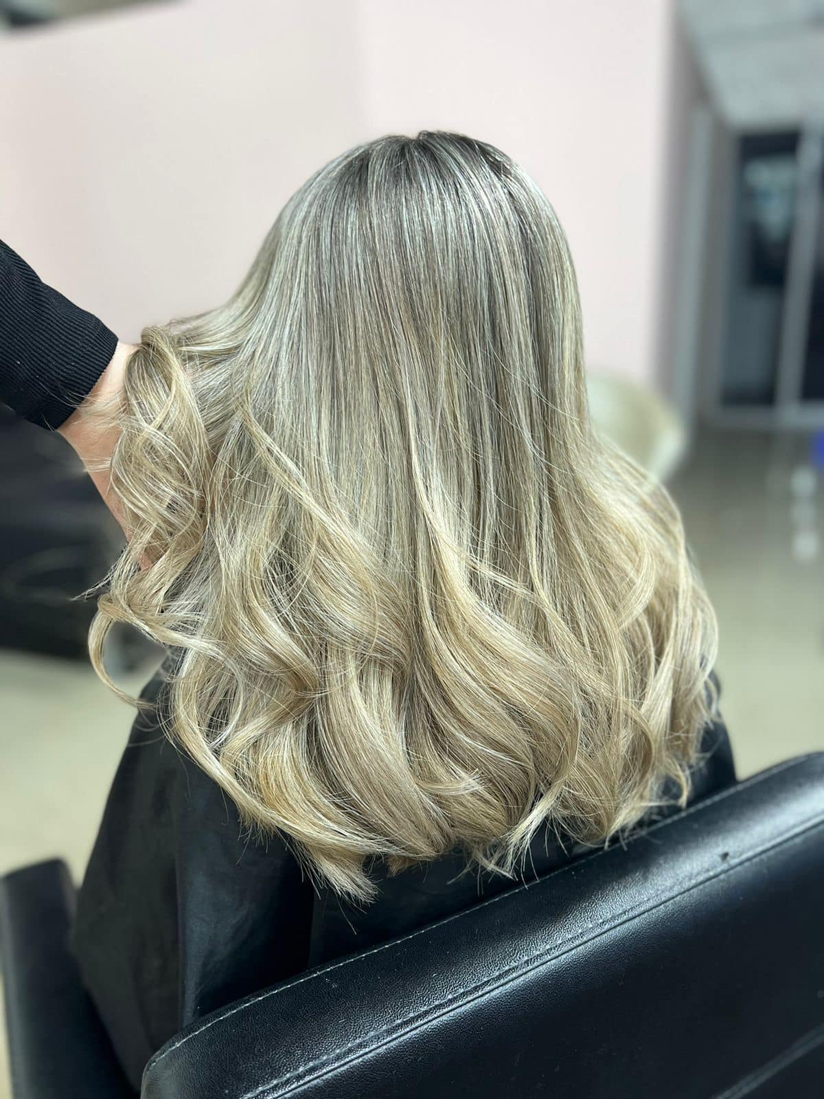 WOW SALON